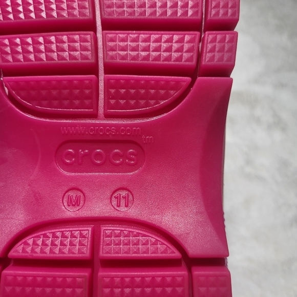 NWT CROCS Mega Crush Sandals - Picture 10 of 10